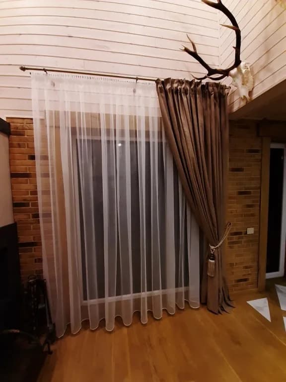 20191207 dieninės užuolaidos iš tinkliuko p.balta